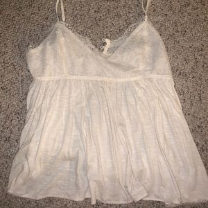 White flowey tank top